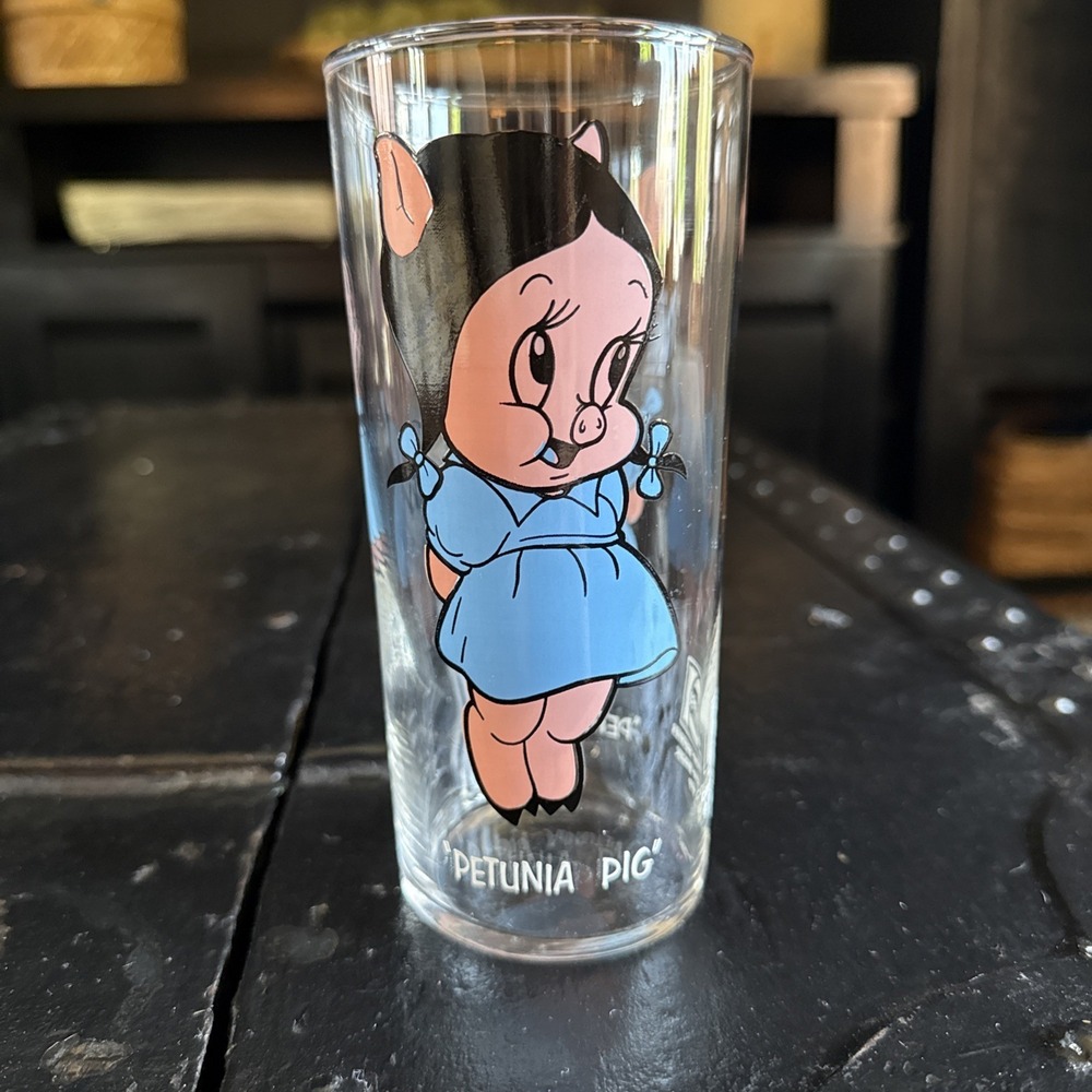 Vtg 1973 Looney Tunes PETUNIA PIG Pepsi Collector Series Glass Warner Bros MINT